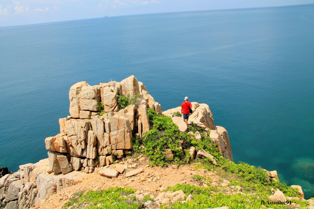 Vẻ Bình Yên Ở Địa Ngục Trần Gian Côn Đảo - Ảnh 8