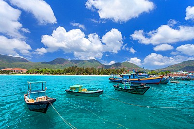 Tại sao nhiều người lại thích đi du lịch Côn Đảo trong mùa thấp điểm. Tại sao nhiều người lại thích đi du lịch Côn Đảo trong mùa thấp điểm.