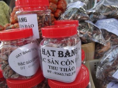 Mứt hạt bàng – Một thứ quà Côn Đảo Mứt hạt bàng – Một thứ quà Côn Đảo