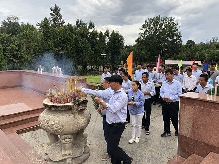 Bảo tàng Côn Đảo - Dinh chúa đảo - Trại tù Phú Sơn, Phú Hải - Miếu bà Phi Yến - Miếu Cậu - Bãi Đầm Trầu | Khởi hành từ Hà Nội 3 ngày 2 đêm