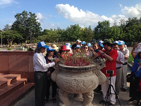 Cần Thơ - Cảng Bến Đầm - Bãi Nhát - Chùa Núi Một - Dinh Chúa Đảo - Miếu Bà Phi Yến - Miếu Cậu | bằng tàu cao tốc - 3 ngày 2 đêm