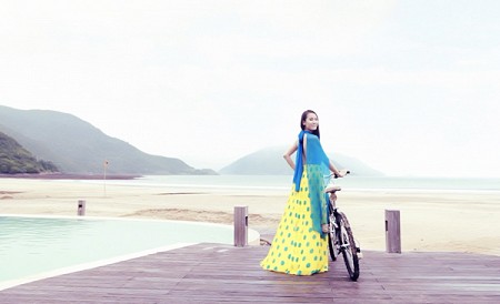 Đi lễ Cô Sáu tại Nghĩa trang Hàng Dương | 3 Ngày 2 Đêm từ Hà Nội