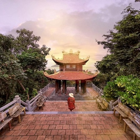 Du Ngoạn Hòn Đảo Huyền Thoại: Nghỉ Lễ 30/4/2025 Khởi Hành Từ Hà Nội 3 Ngày 2 Đêm