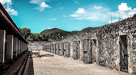 Mũi Cá Mập - Bãi Nhát - Miếu Năm - Trại Phú Hải - Miếu bà Phi Yến - Bãi Đầm Trầu | bay thằng từ Hà Nội