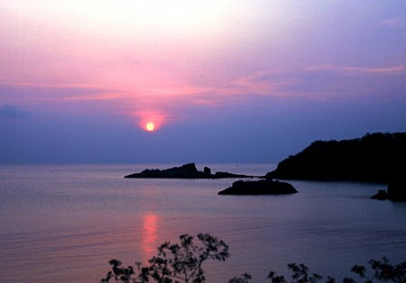 Vịnh Côn Sơn (Côn Đảo), Vinh Con Son Con Dao