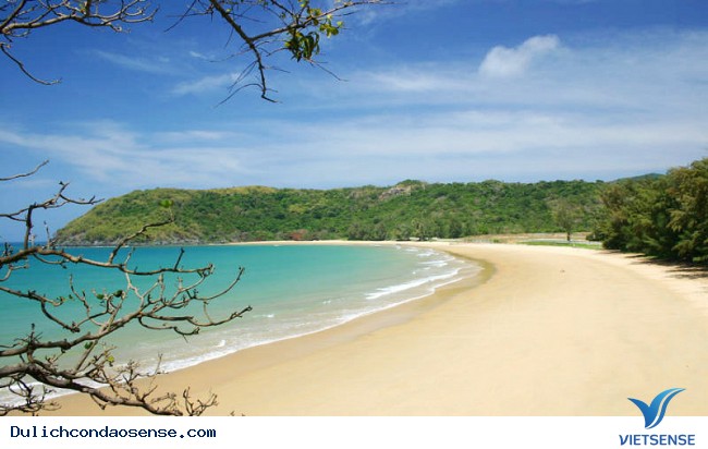 Đến Côn Đảo dịp hè ngắm biển trời xanh ngát - Ảnh 1