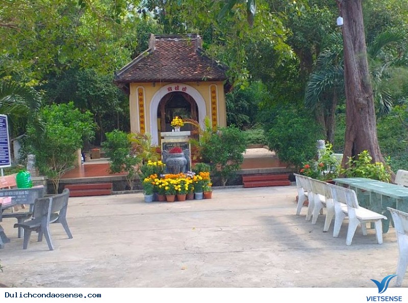 Miếu Năm Cô - Ảnh 3 Miếu Năm Cô - Ảnh 3