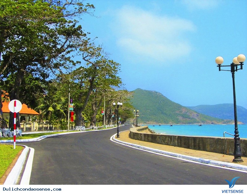 Điều gì đã khiến cho Côn Đảo nổi tiếng ?