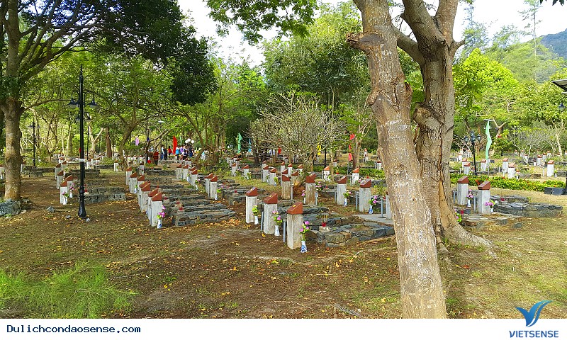 Trở về viếng thăm Nghĩa Trang Hàng Dương - Ảnh 4 Trở về viếng thăm Nghĩa Trang Hàng Dương - Ảnh 4