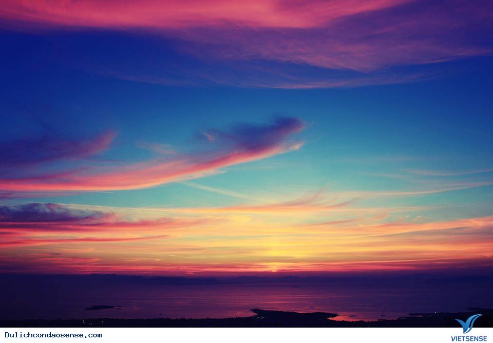 hoàng hôn trên đất dốc