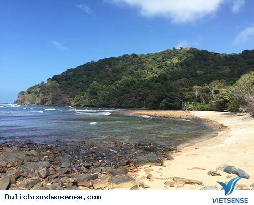 Bãi Đất Thắm, Côn Đảo, Việt Nam