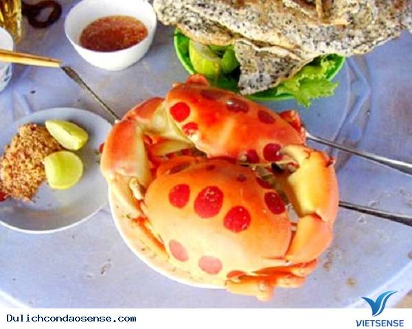 Đặc sản cua mặt trăng nổi tiếng nhất Côn Đảo - Ảnh 3 Đặc sản cua mặt trăng nổi tiếng nhất Côn Đảo - Ảnh 3
