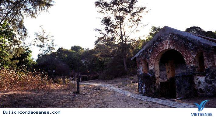 Di tích khu biệt lập Chuồng Bò - Ảnh 1