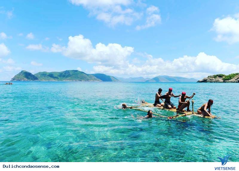 Thăm quan Côn Đảo hút khách trong dịp hè 2025 - Ảnh 2