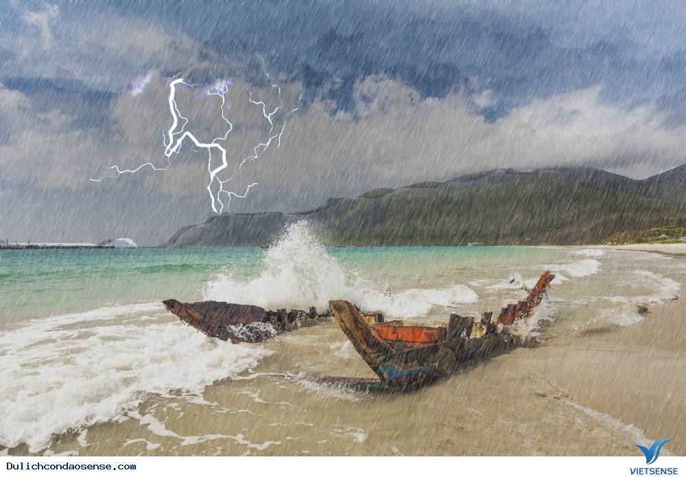 kinh nghiệm đi biển Côn Đảo gặp bão - Ảnh 3