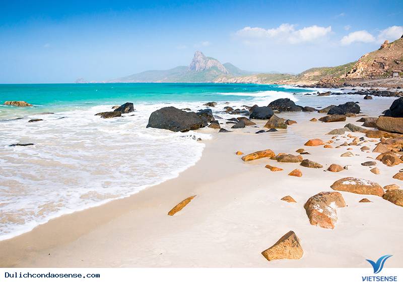 Ngắm biển trời xanh ngát ở Côn Đảo - Ảnh 2