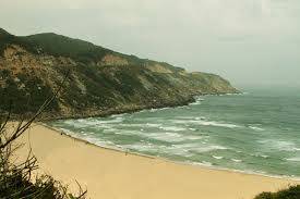 Ngất ngây những bãi biển đẹp bạn không thể bỏ qua - Ảnh 2