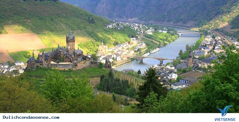 Những nơi đẹp như trong cổ tích trên thế giới phần 3