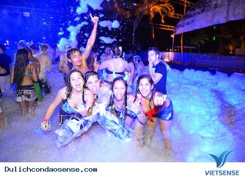 Tiệc Bóng Bóng Xà Phòng Tiệc Bóng Bóng Xà Phòng