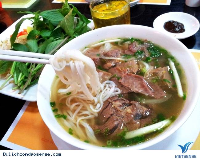 Top 10 món ăn Việt được Báo Mỹ gợi ý khi đến Việt Nam Top 10 món ăn Việt được Báo Mỹ gợi ý khi đến Việt Nam
